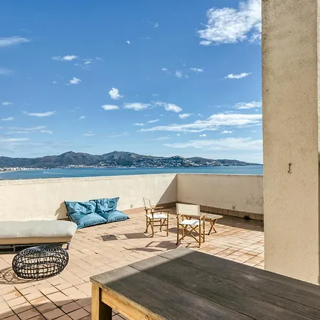 Rooftop Apartment Empuriabrava